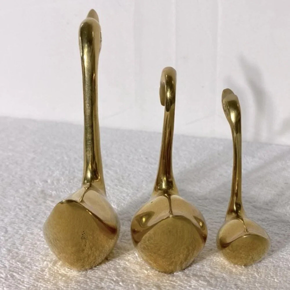 Vintage Brass  Swans x3 Decor Birds - Picture 4 of 13